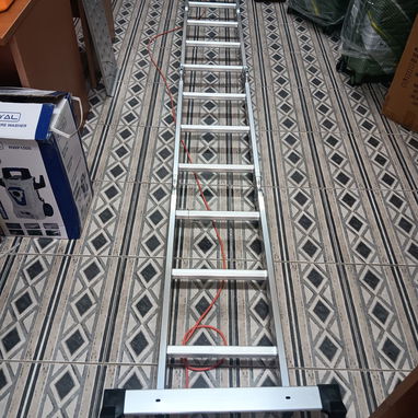 Escalera plegable multiproposito 3.7M con base - Img 122426915