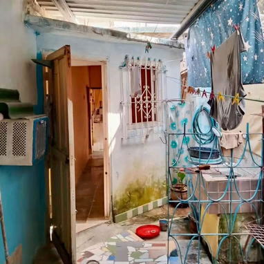 CASA INDEPENDIENTE DE 3 CUARTOS CON PLACA LIBRE EN LAWTON (CERCA DE ACOSTA Y 10 DE OCTUBRE)! - 7/8