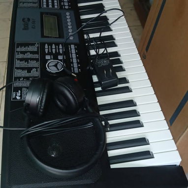 Piano eléctrico Nuevo - 2/3