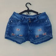 Shorts (Talla M)(De uso, cómo nueva) - Img 52356345