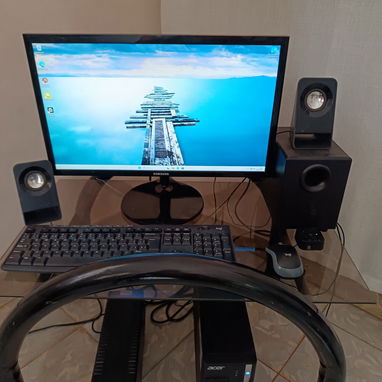 PC Sobremesa Acer Veriton + monitor Samsung 24pdas + UPS APc + bocinas 2.1 Logitech - 2/7
