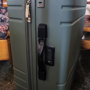 Maleta Grande 23 Kg Verde Eucalipto / Marca Swiss Bag / Con Balanza - Img 57973914
