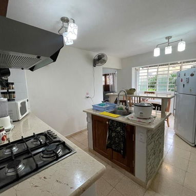 🏠 Renta de casa en el Vedado - 7/10