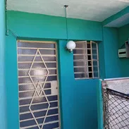 Ofertaaa a 5 cuadras del mar!!! En Cojimar linda casa con posibilidad de garaje!!! - Img 55526662