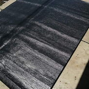 Alfombra negra envellesedora para el piso completo - Img 45250084