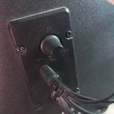 Subwoofer Logitech 2.1 - Img 127984194