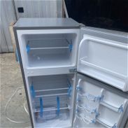 Refrigerador de 5.2 pies nuevo en caja con sus Paples y garantía - Img 45664569
