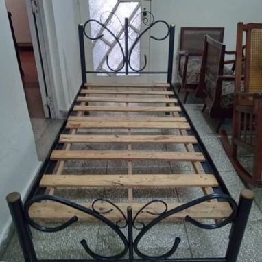 Cama personal con colchon - Img 122197582
