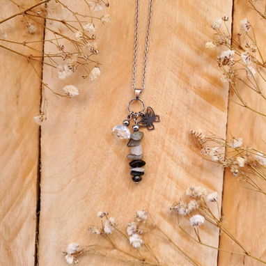 *Colección de Cadenas Sigilias*_ *Materiales:* Acero inoxidable + Piedras Naturales - 8/9