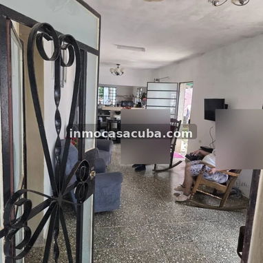 AL1001 – Casa ubicada en alturas del aeropuerto - 4/10
