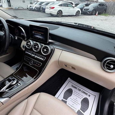Mercedes-Benz Clase C — Disponible para entrega en Cuba - Img 123019418