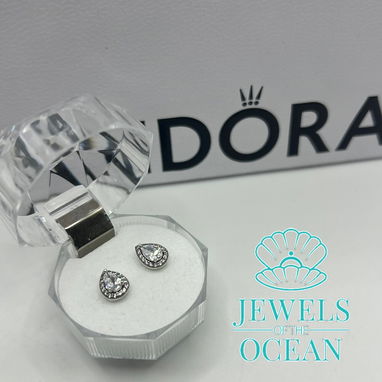 Aretes originales - 8/10