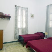 🏠El Vedado'da kiralık müstakil ev. Klimalı 2 yatak odası, uluslararası öğrenciler için ideal. - Img 55173770