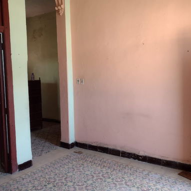 Vendo propiedad horizontal en la avenida San Lázaro,más fotos al WhatsApp - Img 124843489