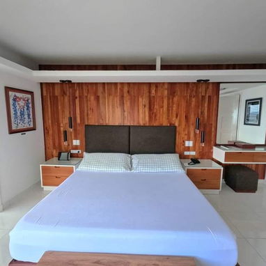 "Lujoso Apartamento en el Vedado con vistas al mar" - Img 123935679