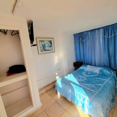 Casa con piscina en Guanabo - Img 114958875