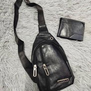 Bolso de hombre + billetera. 4500 mn - Img 55840490