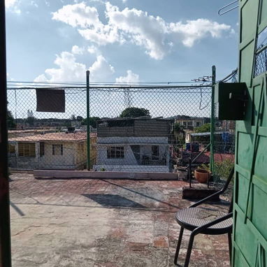Casa 🏡  de 3 plantas en casino deportivo cerro (#31) - Img 119412530
