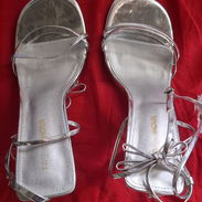 Tacones de mujer nuevos - Img 58024061