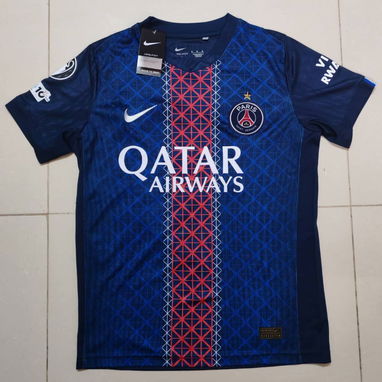 Mejor regalo para el 14 de febrero. Pulovers de fútbol réplicas AAA. - Img 112975799