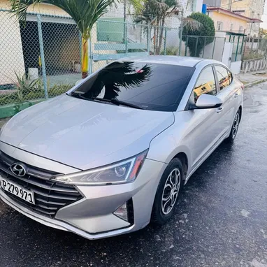 Venta y Rentas de autos a partir de 60 usd el dia - Img 124956154