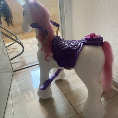 unicornio eléctrico de batería anda en perfectas condiciones. Con su cargador y todo en buen estado - 4/4