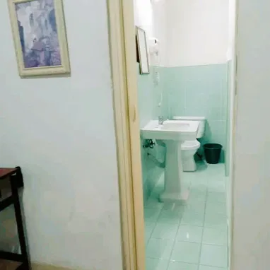 🏠Stay in this rental apartment in Vedado for an indefinite period for foreigners. It has 3 air-conditioned bedrooms. - Img 120350589