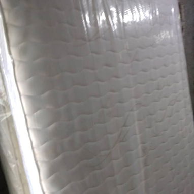 Colchones blancos - Img 120310328