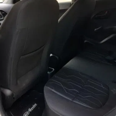 Kia Picanto del 2012,en óptimas condiciones pintado arriba de la pintura de fábrica,solo es venta no se hace negocio - Img 111804529