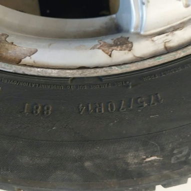 vendo gomas con su llanta - 3/3