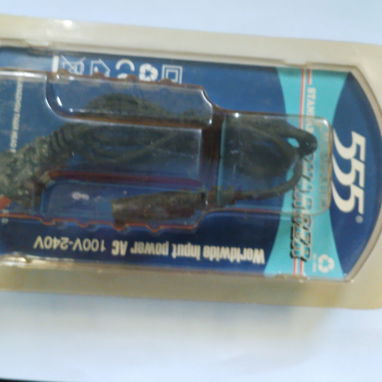 Cargador de pilas AA AAA - 2/2