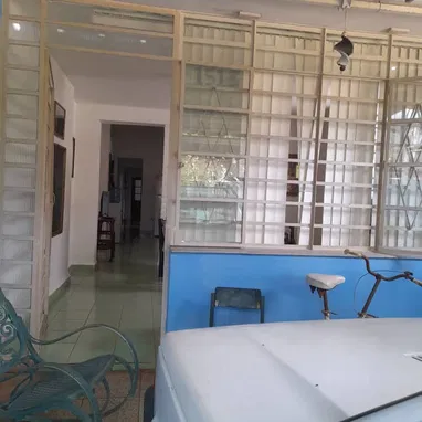 Vendo o permuto casa independiente en Playa - Img 125227653