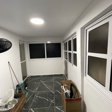 Directo con el dueño :tu mejor precio en Carpintería en aluminio con cristales y otros ✅️Puertas de aluminio con crist - Img 122426286