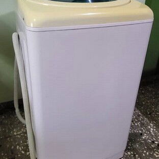 LAVADORA AUTOMATICA MIDEA 4,5 KG USO CON PROBLEMA EN EL CLOSHET - Img 108743463