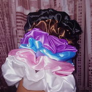 Maxi scrunchies de satín - Img 56444054