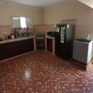 Casa en Venta a 2 Cuadras de la Playa de Boca De Camarioca en Varadero - Img 125096659