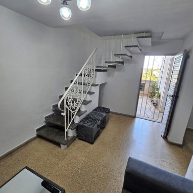 Rento apartamento independiente en Nuevo Vedado - Img 120828861