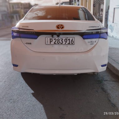 Vendo o negocio toyota Corolla, híbrido, 2018 - Img 117909037