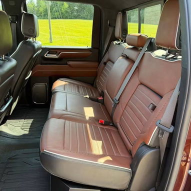 GMC Sierra 2500 2024 - 4/10