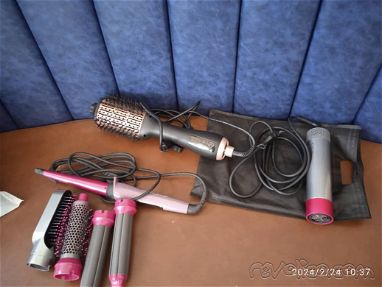 Cepillo alisador, rizador de cabello, secadora - Img main-image-45547257