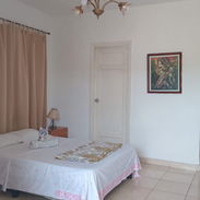 Rento Apto Completo, Vedado - Img 55684885