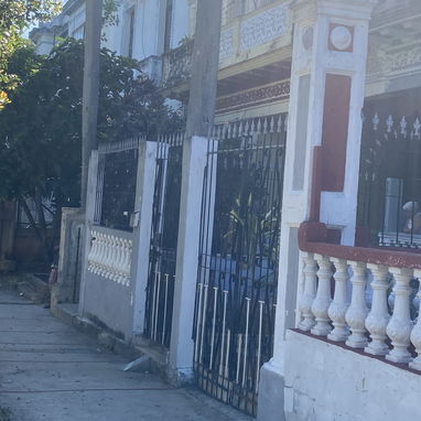 Se vende apartamento en el vedado - Img 121953368
