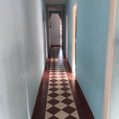 $18.000usd CON CASI TODO DENTRO  En venta apartamento (planta alta) en  Luyanó, 10 de Octubre. CONSTRUCCIÓN  CAPITALISTA - 2/10
