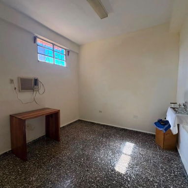 🏡 Casa semi-independiente ubicada en la calle 60 cerca a 31 - Img 125380317