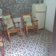 *$12.500usd. En venta casa puerta de calle con todo dentro, incluyendo una moto de gasolina 4 tiempo y un negocio en Luy - Img 57499877