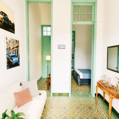 🏠 Apartamento De Renta Lineal En Centro Habana. 🛏️ Tiene 2 habitaciones para 4 personas. 📞 Reserva: +5355149761 - 6/9