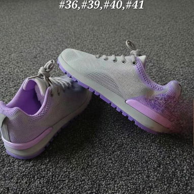 Tenis de mujer y de hombre - Img 125862512