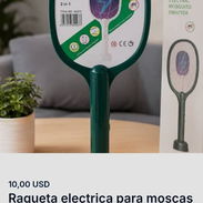 Se vende raqueta eléctrica para moscas y mosquitos. - Img 57820261