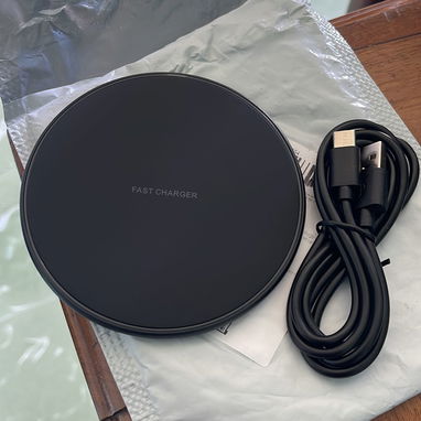 Tengo cargador inalámbrico de carga rápida Ultra Fino para iPhone y Droid Varias capacidades - Img 97319743