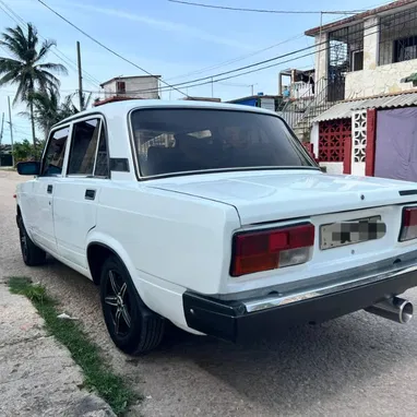 🇷🇺 LADA 2107 en circulación - Img 122669679